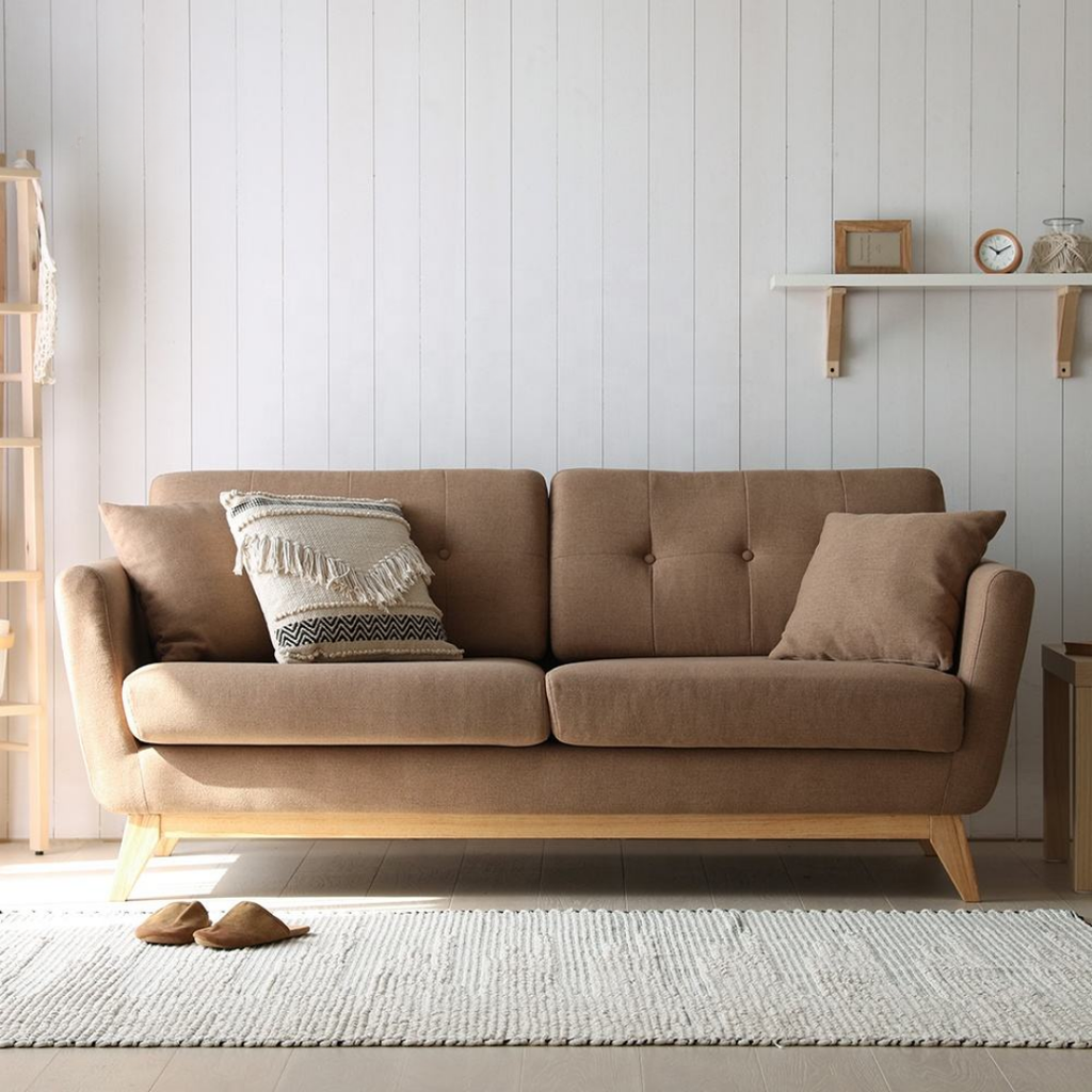 Skandinavisches Polstersofa in warmem Braun