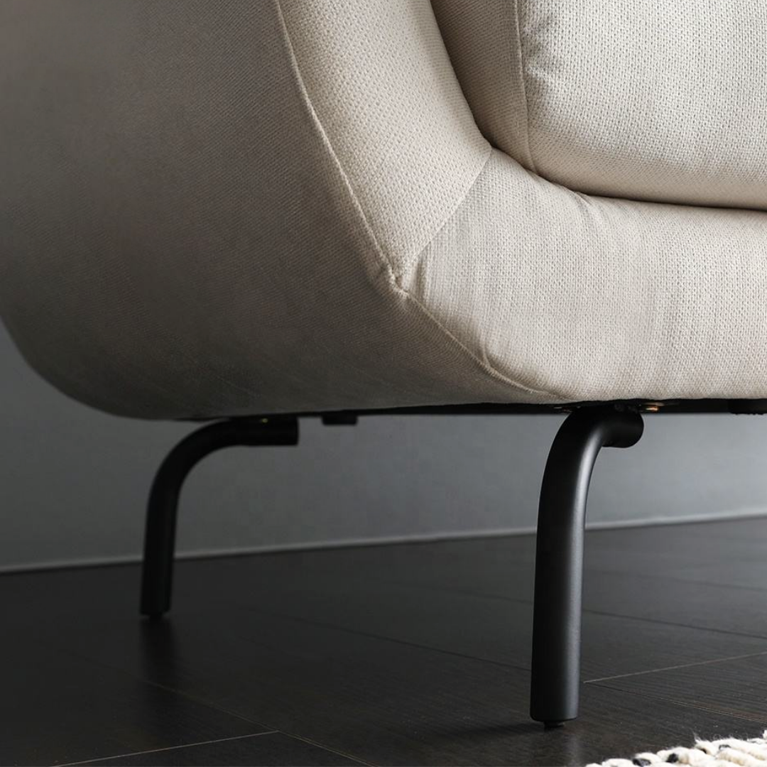 Elegantes skandinavisches Design-Polstersofa