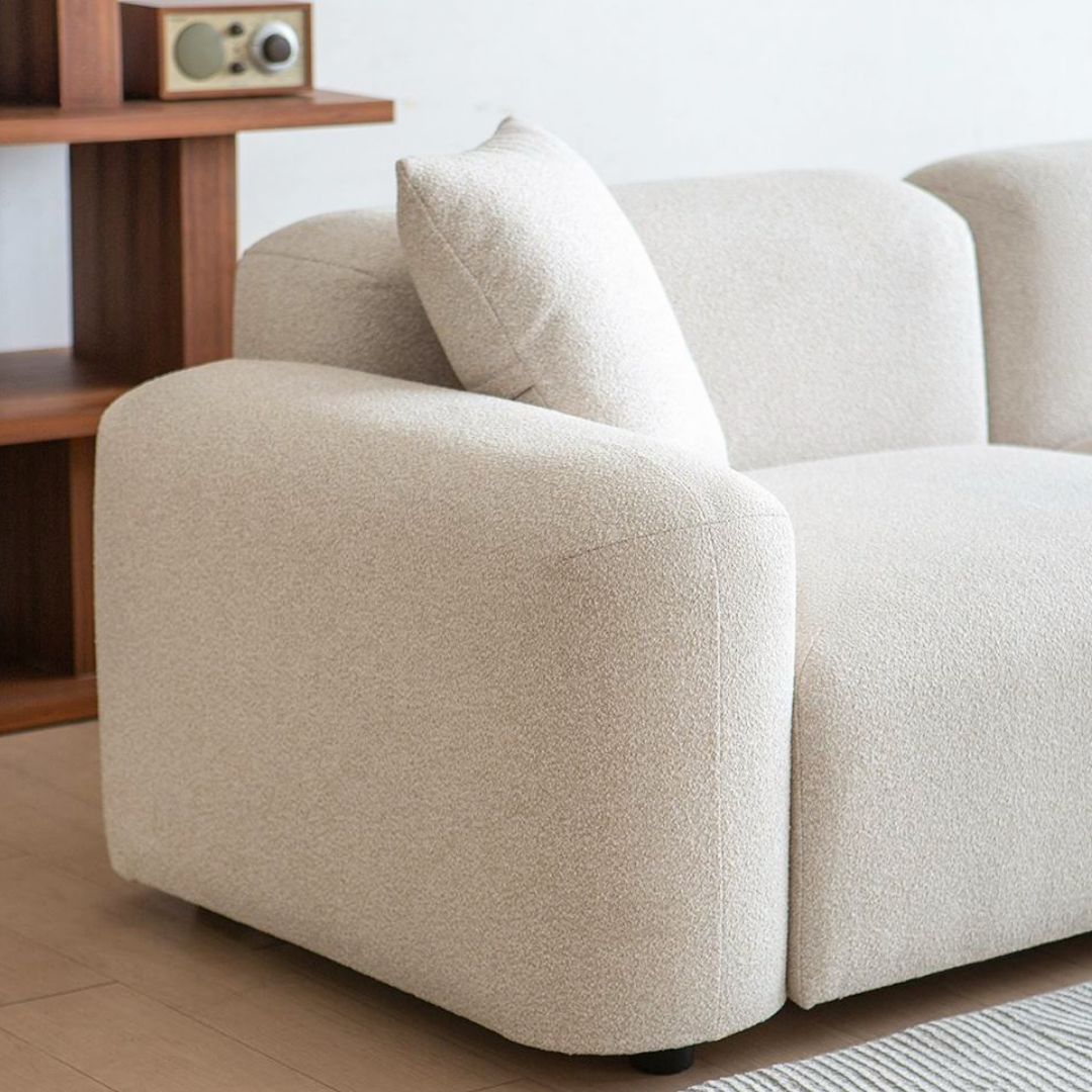 Modernes minimalistisches Bouclé-Ecksofa